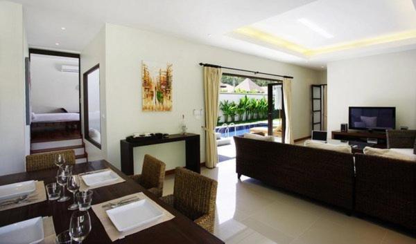 Villa Suksan Rawai Exterior photo